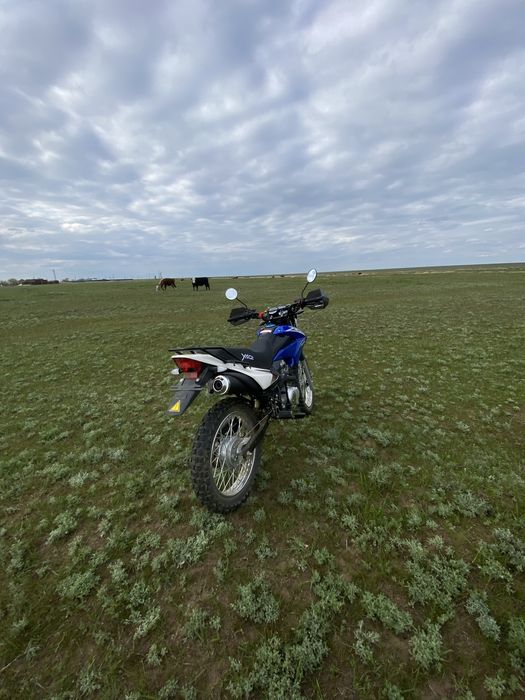 Продаю мото яки 250 эндуро цепной