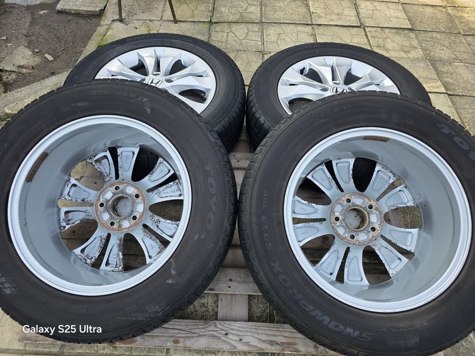 Лети джанти 17ки 5х114.3 Honda + зимни гуми 225/65/17 Toyo