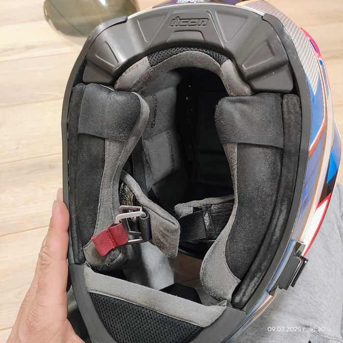 Каска Icon airflite M