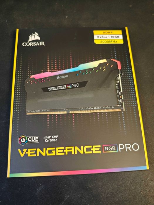 RАМ памет различен модел Kingston/Corsair 16/32GB