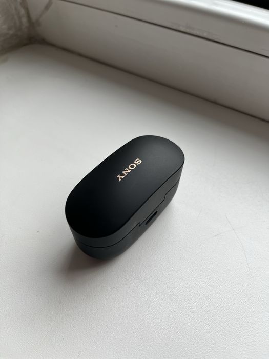 Продам наушники sony