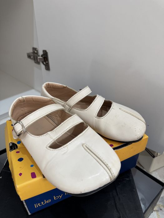 Детская обувь доя девочки 28-29 рр б/у