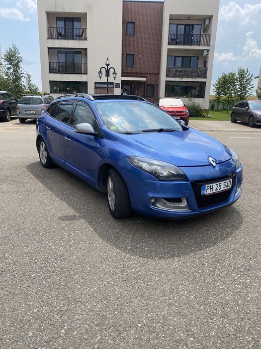 Renault/Megane3 Gt-line /Bose/Bixenon/Panoramic