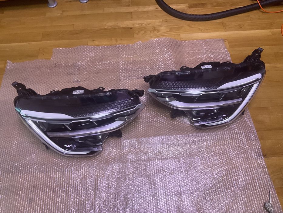 Far Full Led Renault Arkana st,dr
