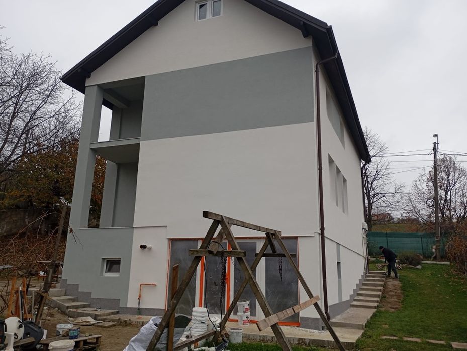 Aplicare tencuiala decorativa, adeziv, plasa, termoizolații, fațade