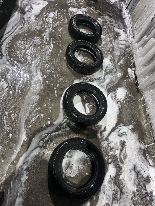 Резина ЗИМА PIRELLI 185/65/15