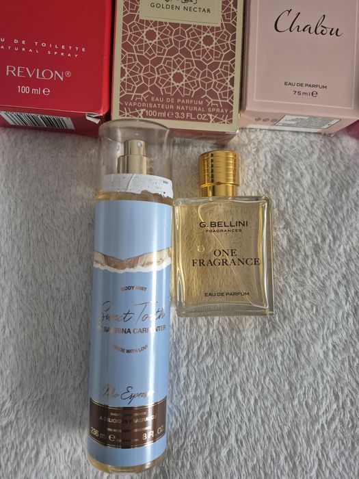 Vănd parfumuri de femei/bărbați (citiți descrierea)