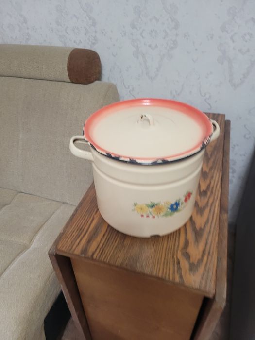 Продам кастрюлю СССР