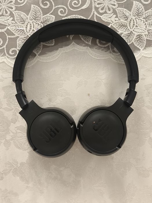 НАУШНИКИ продам срочно