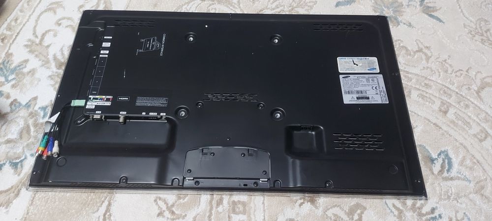 Продам телевизор самсунг