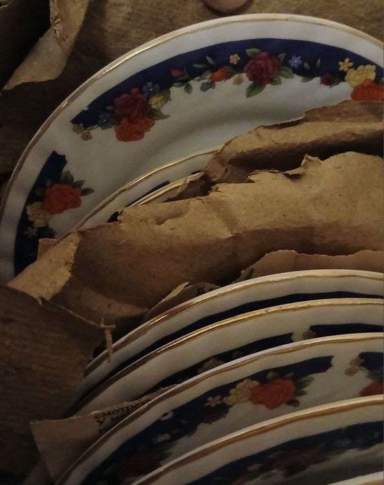 Тарелка сотилади енги 60 дона