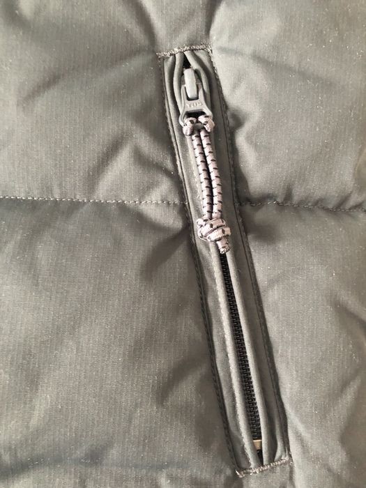 Безрукавка на мальчика