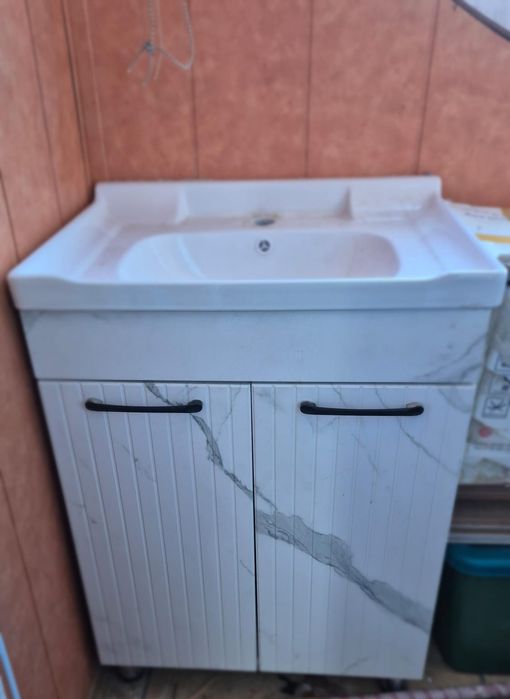 Тумба с раковинои