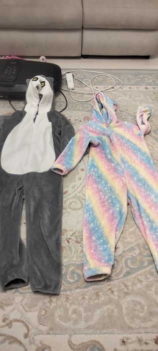 Продам 2 кингуруми за 3тыс