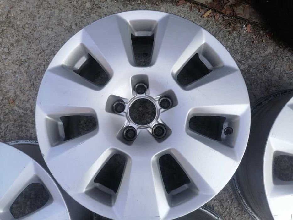Оригинални джанти за Audi 5 x 112 мм 16 цола