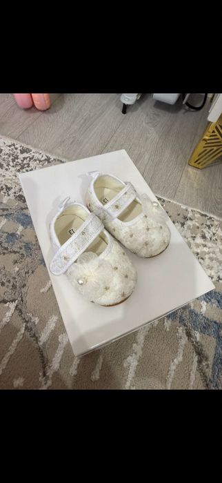 Нарядное платье на годик