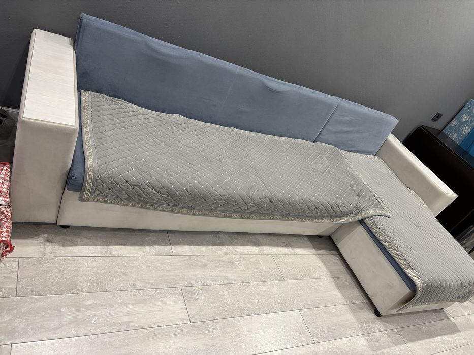 Диван раскладной, 2,5 м