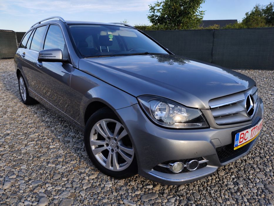 MERCEDES-BENZ Clasa C