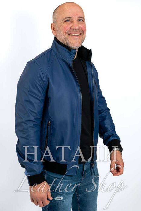 Кожен бомбър Бисер