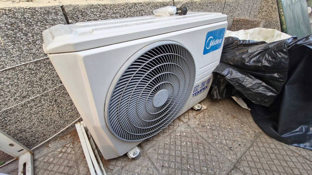 инверторен климатик Midea TempEX.