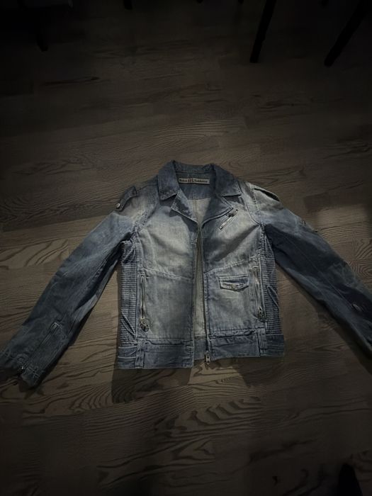 джинсовая куртка