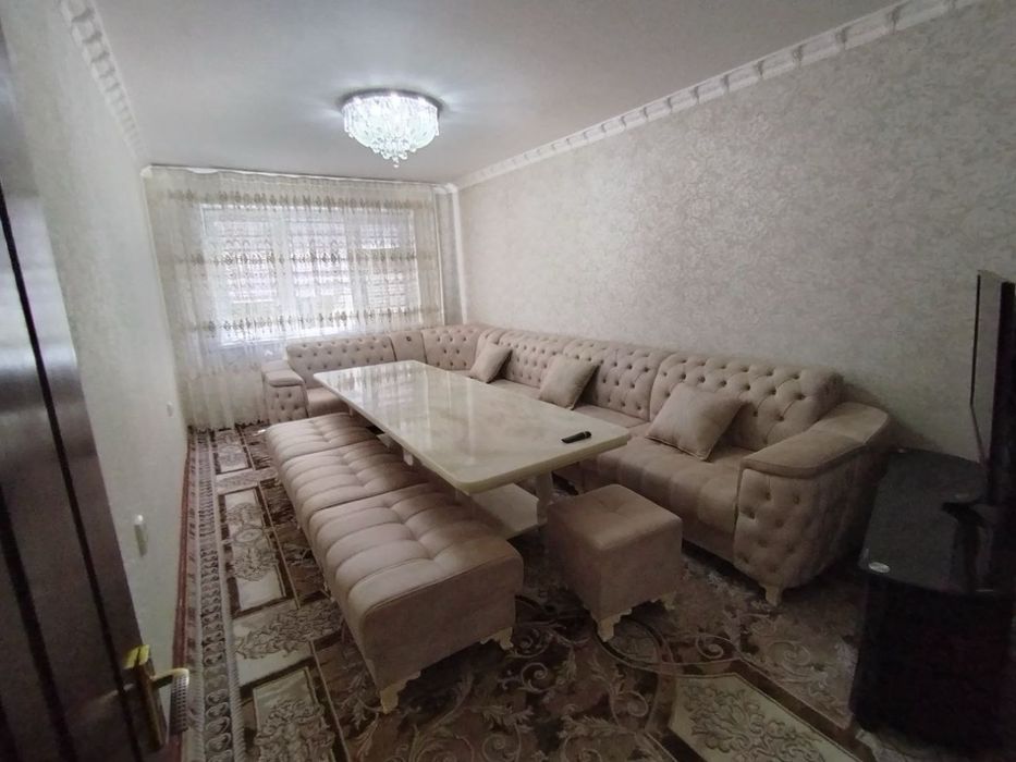 Продается 3 ком. Квартира площадью 70 кв.м. В Мархабо
