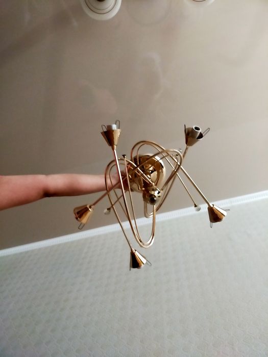 Люстра потолочная