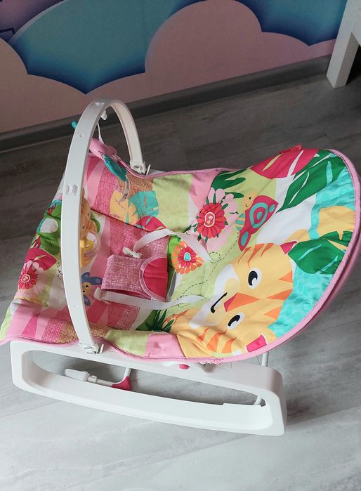 Вибриращ шезлонг Fisher Price