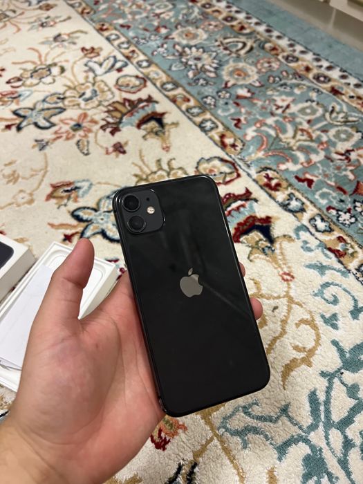 Iphone 11 в хорошем состояний