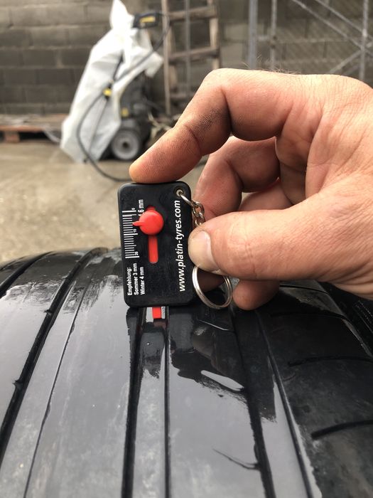 4 бр. Летни гуми 245/50/18