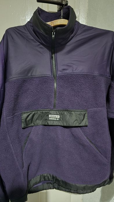 Adidas original кенгуру