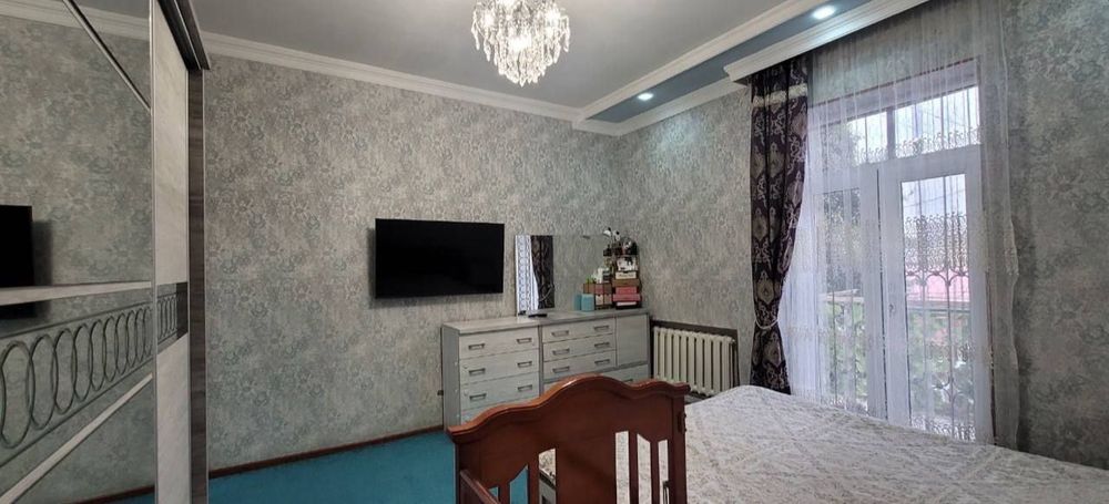 Срочно! Квартира на Бешагач 3/2/4 общ пл 80м Высокопотолочка