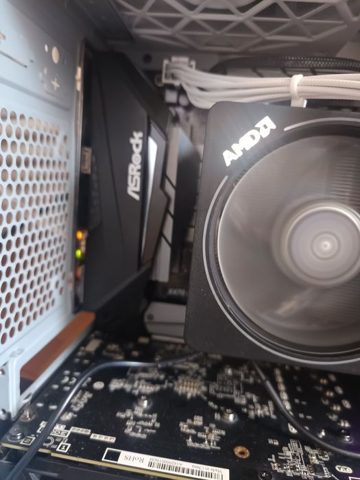 De vanzare unitate Pc sliper
