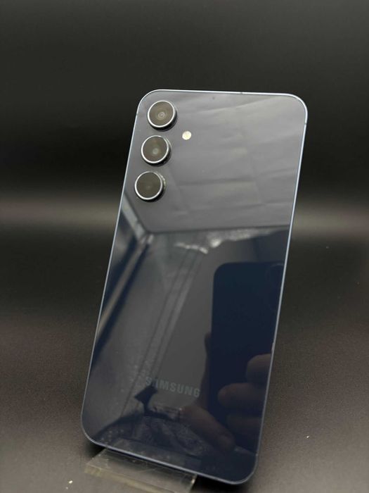 Dracula Amanet: Samsung A55 128Gb/8Ram.