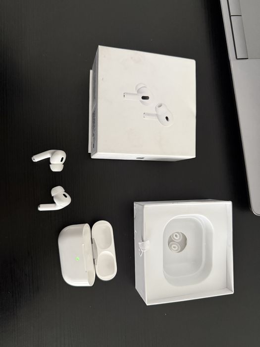 Casti AirPods Pro