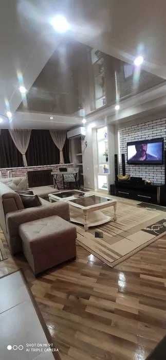 Срочно Сдаю квартира Метро Айбека 2/4/9