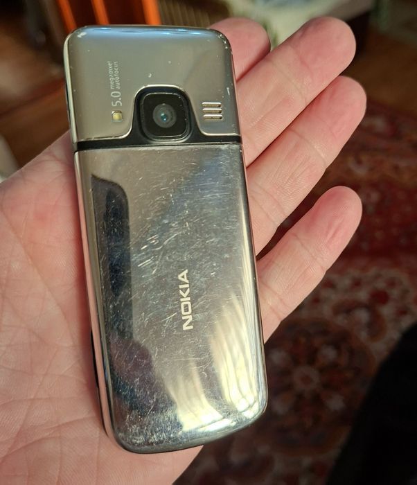 Nokia 6700 Klassik