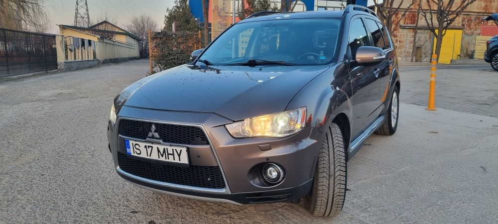 MITSUBISHI Outlander 2012 — imagine 3