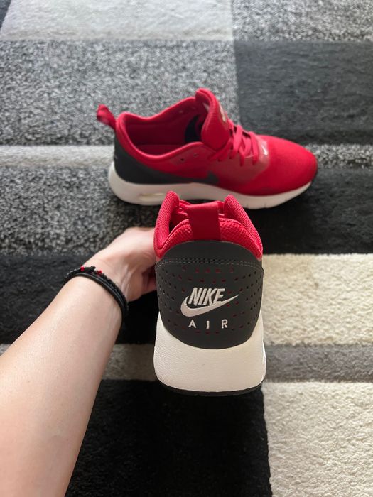 Nike Air Max червени