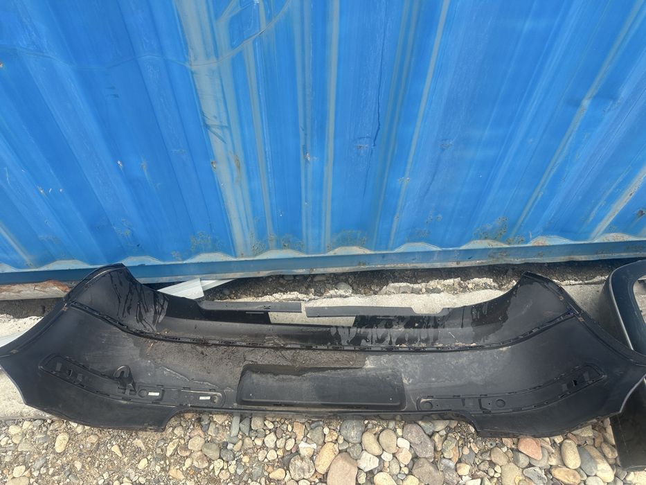 Задний бампер на WV Golf4