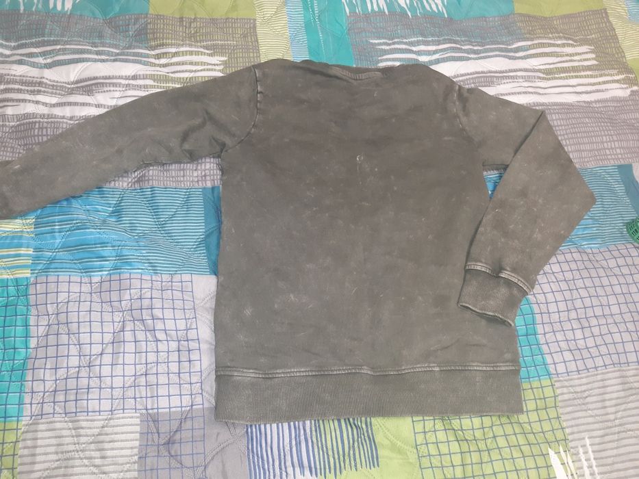 Нов детски пуловер