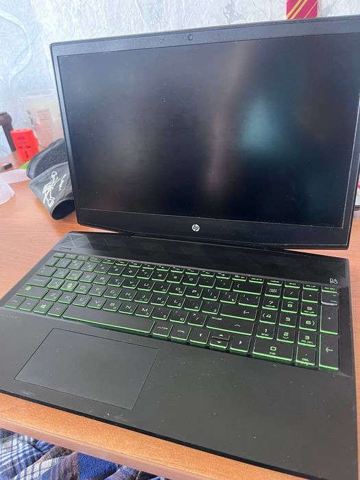 HP Pavilion Gaming Laptop 15-cx0000