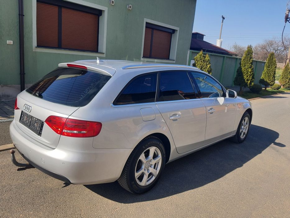 Audi A4 2.0 tdi, 143 cp, euro5, an 2011