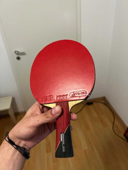 Paleta tenis de masa XIOM Stradivarius + fete VEGA X