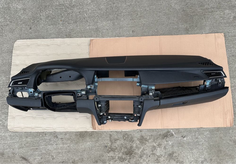Plansa bord / kit airbag BMW Seria 7 F01 F02