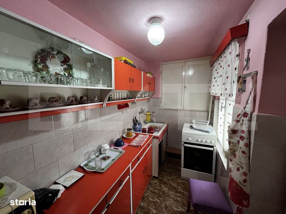 Casa de vanzare, 85mp, zona Micro 14