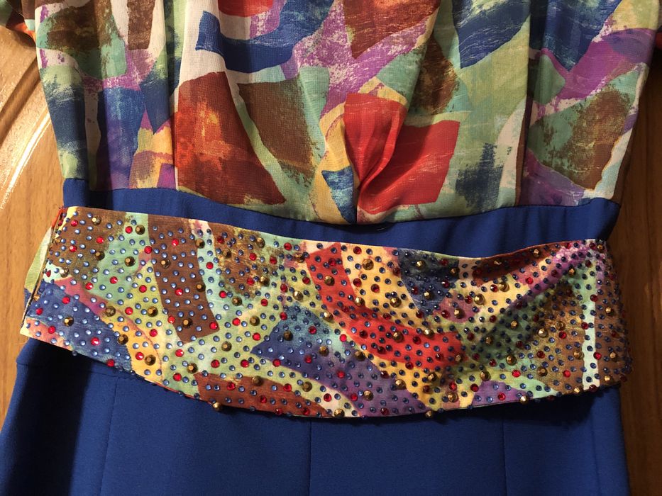 Продам длинное нарядное платье