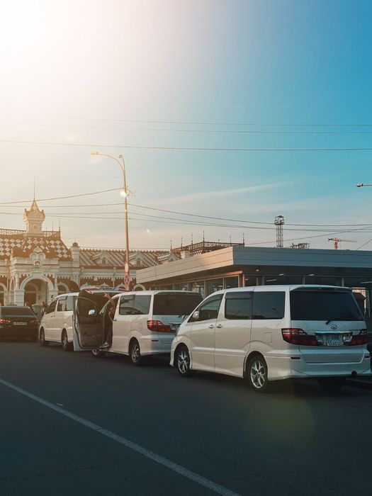 Пассажирские перевозки в Челябинск и Екатеринбург.Трансфер в РФ.Такси.