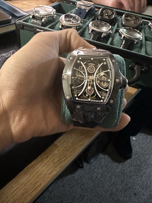 Часы оригиналные