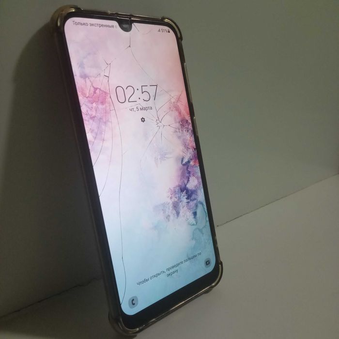 Samsung a50 64 ГБ